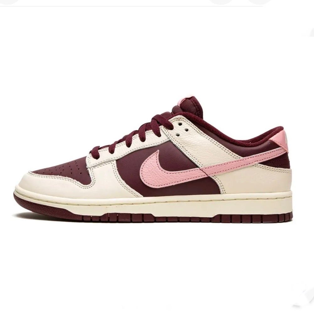 Nike Dunk Low Retro PRM Valentine’s Day 2023